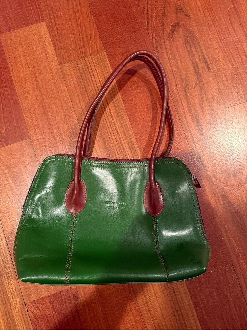 Vera Pelle Green Leather Shoulder Bag with Brown Handles